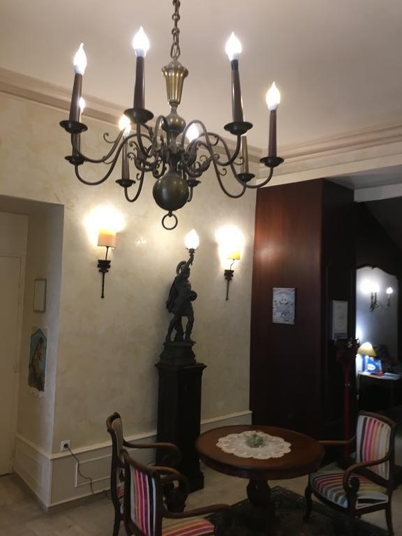 Hotel Des 3 Marchands Nantes Exterior foto