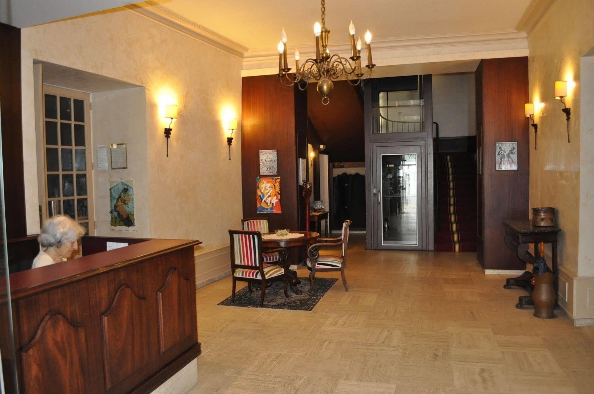 Hotel Des 3 Marchands Nantes Exterior foto